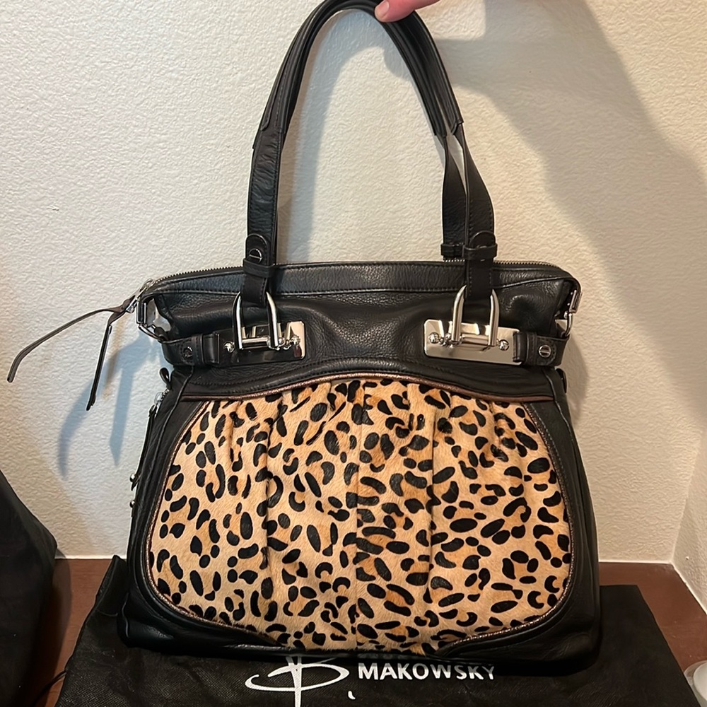 B Makowsky handbag